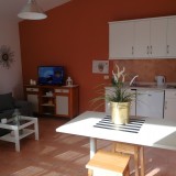 Bungalow in quiet area with 1 bedroom and 2 terraces
