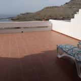 Beautiful apartment with heated communal pool and great sea views