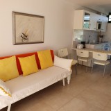 2 bedroom bungalow on 2 floors with terrace for rent in Playa del Ingles