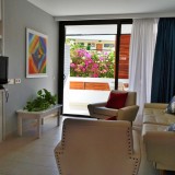 Apartment with 2 bedrooms and large balcony, 1st floor in 2nd row from the sea and the beach and the beach promenade - 1