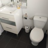 Estupendo apartamento reformado en primera línea de mar con 2 dormitorios y vistas al mar en alquiler en Playa del Inglés