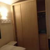 Bungalow renoviertin ruhigem Complex gelegen. Mit 1 Schlafzimmer und eingezäunter großer Terrasse