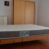 Wohnung in 1. Etage mit 3 Schlafzimmer und 2 Bäder. In ruhiger Seitenstraße mit kleinen Stehbalkons und Terrasse - 1