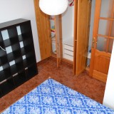 Wohnung in 1. Etage mit 3 Schlafzimmer und 2 Bäder. In ruhiger Seitenstraße mit kleinen Stehbalkons und Terrasse - 1