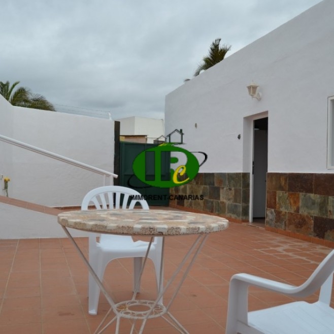 Haus mit 3 Schlafzimmer auf ca 70 qm Wohnfläche innen 2 schöne Terrassen und Meerblick