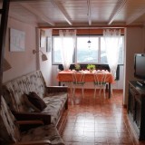 apartamento de dos dormitorios con balcón y vista al mar en alquiler en Patalavaca