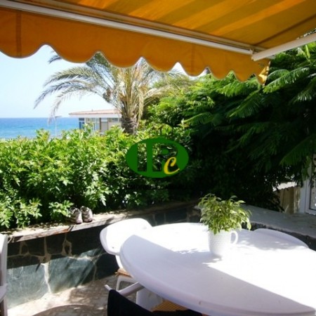 Bungalow with garden and terrace for rent, with direct sea view - 1