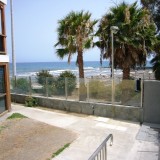 Vakantieappartement met 2 slaapkamers en direct uitzicht op de zee en het strand - 1