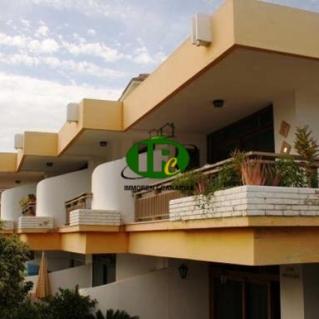 Apartment with 2 bedrooms. Located in a small quiet area, 100 meters to the beach - 1