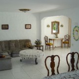 Bungalow with 1 bedroom, centrally located near Jumbo Center, terrace with garden area - 1