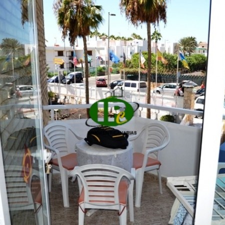 Holiday studio with balcony in 2nd row to the sea in 1st floor in Playa del Ingles