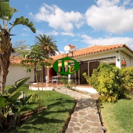 Bungalow with 1 bedroom on about 90 square meters living space in south-east direction - 1
