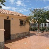 Holiday bungalow with 1 bedroom and 1 bathroom with very large garden and patio - 1