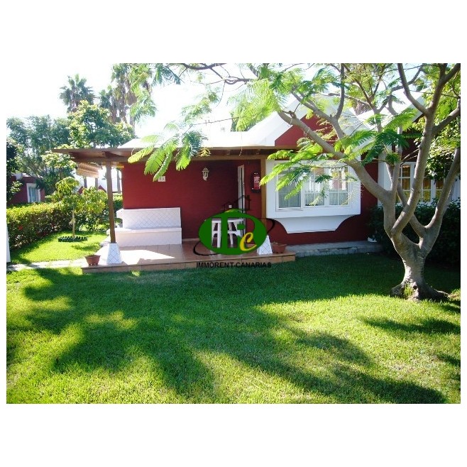 One-bedroom bungalow with large, beautiful terrace with garden - 1