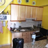 This bungalow with 1 bedroom and tiled terrace in a quiet area near the weekly market of San Fernando. - 1