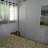 Bungalow mit 1 Schlafzimmer in ruhigem kleinen Complex. Terrasse, überdacht und offen - 1