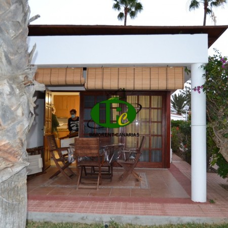 Urlaub-Bungalow mit 2 Schlafzimmern und Terrasse in beliebter Lage in Maspalomas zu vermieten