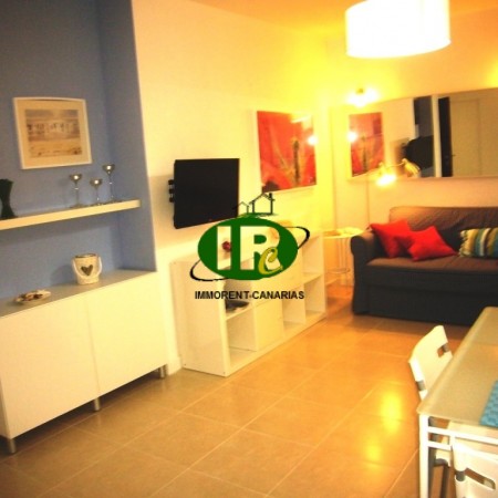 Beautiful holiday apartment in 1st line to the sea and beach of Las Canteras