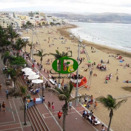 Holiday studio apartment on 36 sqm on 4th floor with balcony, in 1st line to the sea and beach Las Canteras - 1