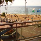 Apartment with 1.5 bedrooms and large balcony with direct sea views and the beach of Las Canteras - 1