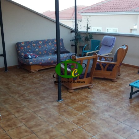 Apartment with terrace and 1 bedroom on about 40 sqm and 75 sqm terrace.