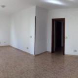 Bonito apartamento en una muy buena ubicación en el centro de Playa de Arinaga, a unos 100 metros de la playa - 1