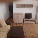 Apartamento de tres dormitorios en una sola planta con vistas al mar