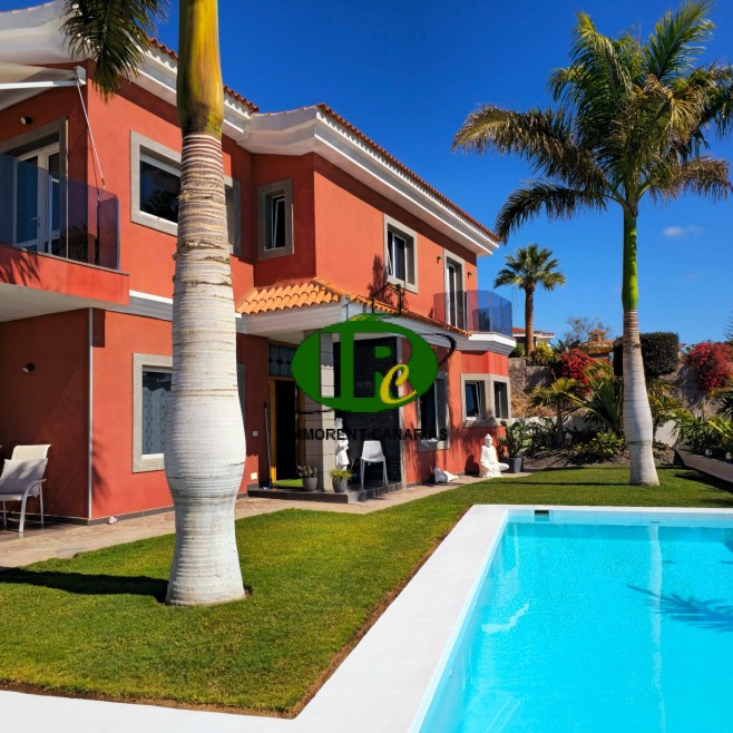 Vrijstaande luxe villa te koop op 6 minuten van San Fernando en Maspalomas