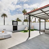 Precioso bungalow reformado de 2 dormitorios en alquiler en Playa del Inglés
