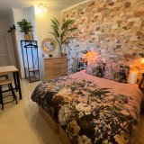Beautiful property for 4 people possible with heated pool for rent