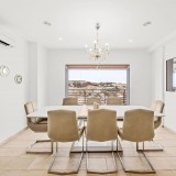 Beautiful, very large semi-detached house with 3 bedrooms