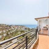 Beautiful, very large semi-detached house with 3 bedrooms