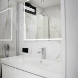 sehr schöne Immobilie mit 2 Schlafzimmern und eigenem Pool