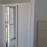 Bungalow met 1 slaapkamer op 2 niveaus. Gesloten betegeld terras - 1