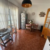 Apartamento en la primera planta con 3 dormitorios y 2 baños en alquiler en El Tablero