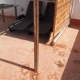 Apartamento en la primera planta con dos dormitorios cada uno con un pequeño balcón