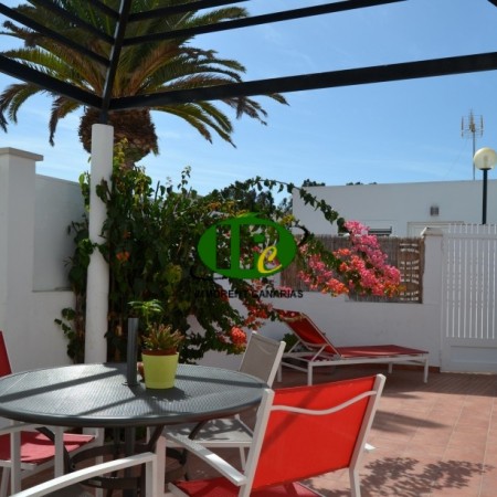 Bungalow renoviert und modern ausgestattet am Gemeinschaftspool gelegen