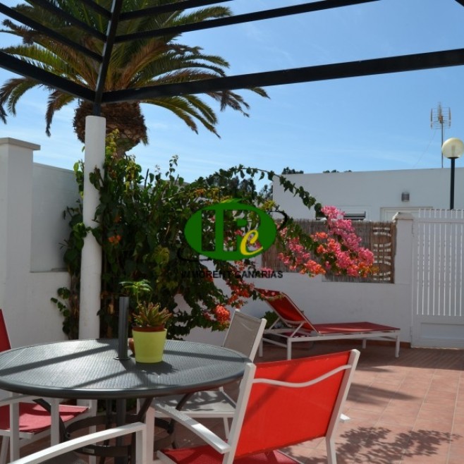 Bungalow renoviert und modern ausgestattet am Gemeinschaftspool gelegen