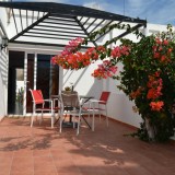 Bungalow renoviert und modern ausgestattet am Gemeinschaftspool gelegen