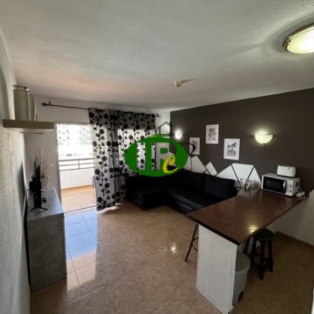 1-bedroom holiday apartment for rent in a central location with a balcony in Playa del Inglés