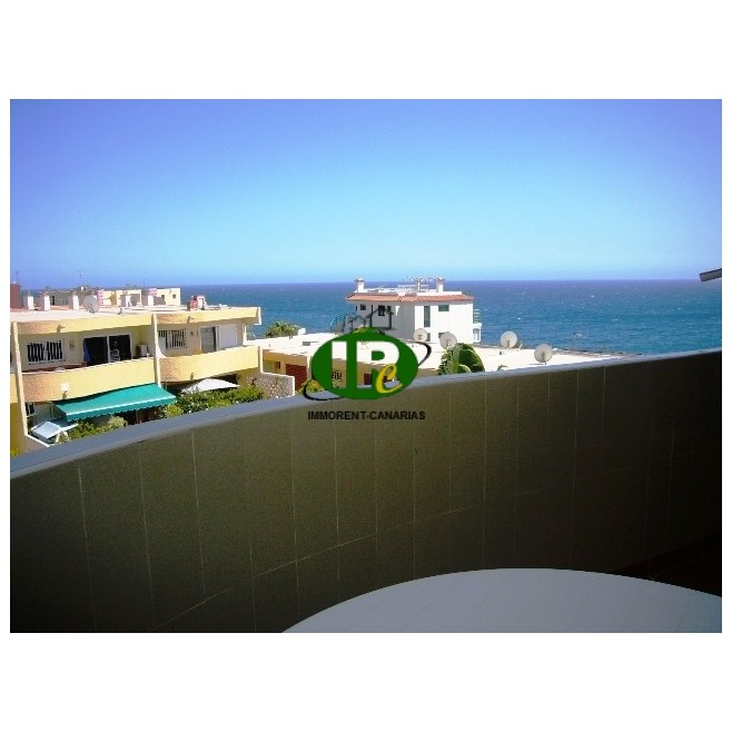 Vakantieappartement op een toplocatie aan de kust met uitzicht op zee te huur in San Agustin